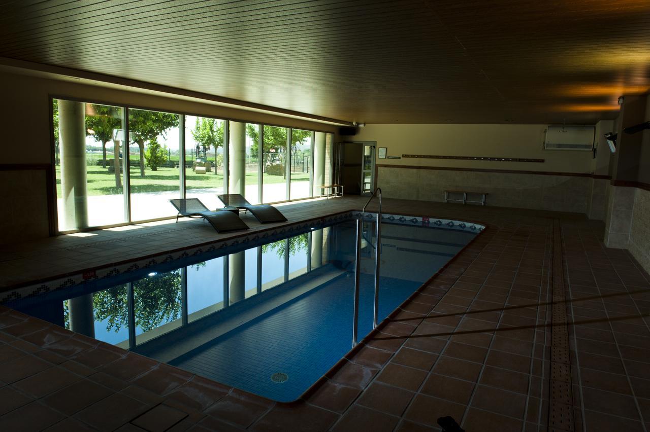 La Noguera Camping Sant Llorenç de Montgai Exterior foto